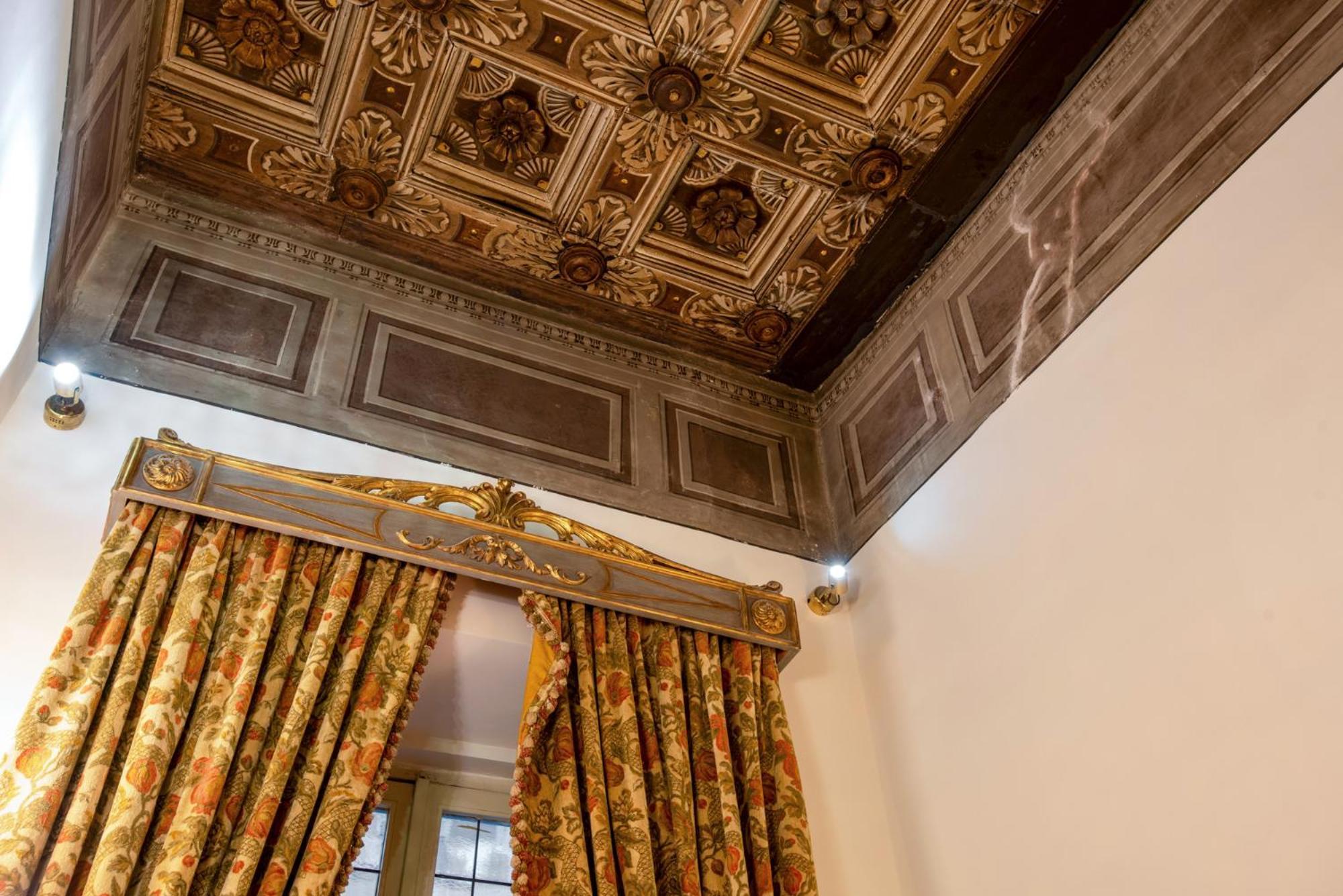 Residenza Sinibaldi - XVII Century Experience Apartment Rome Bagian luar foto