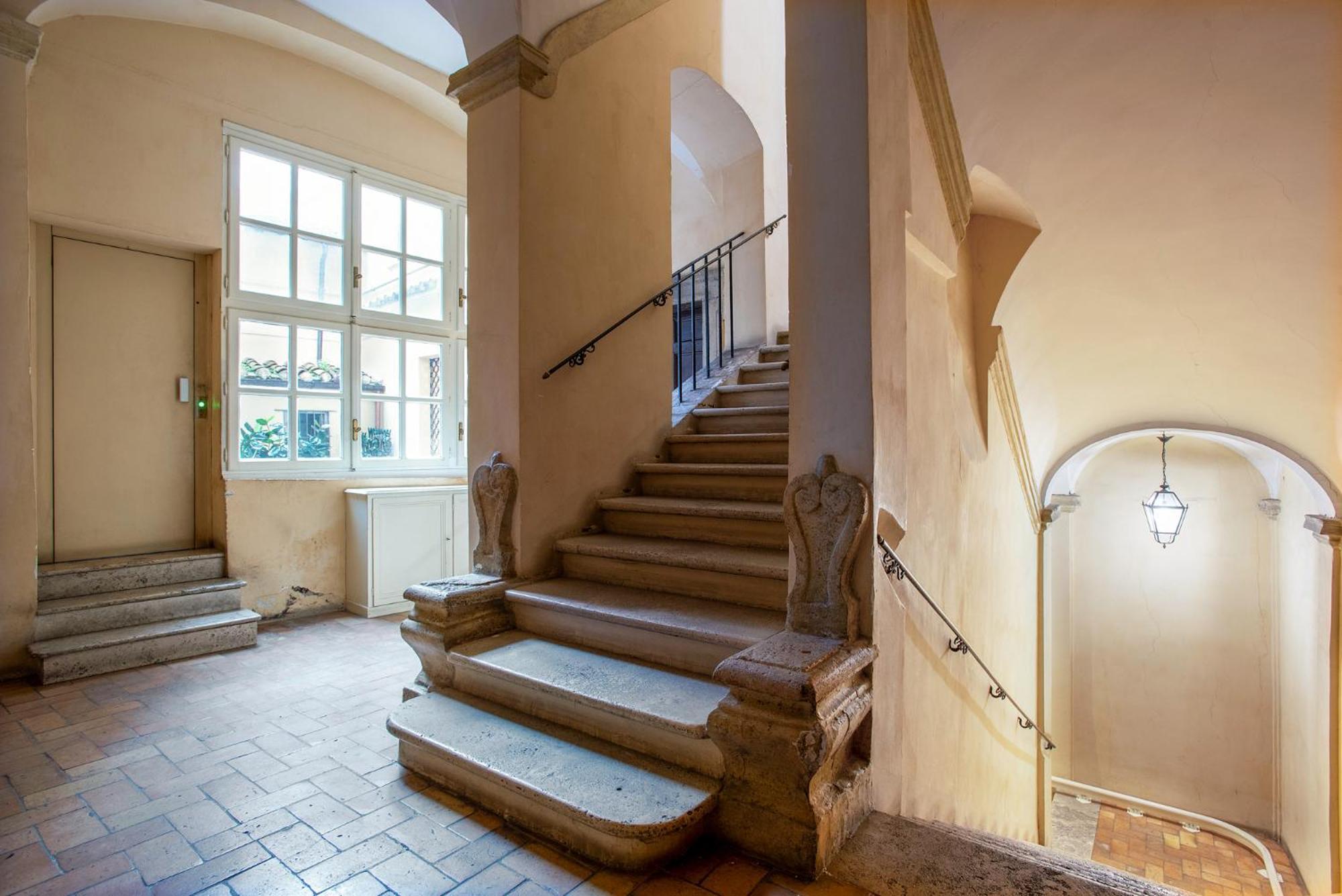 Residenza Sinibaldi - XVII Century Experience Apartment Rome Bagian luar foto