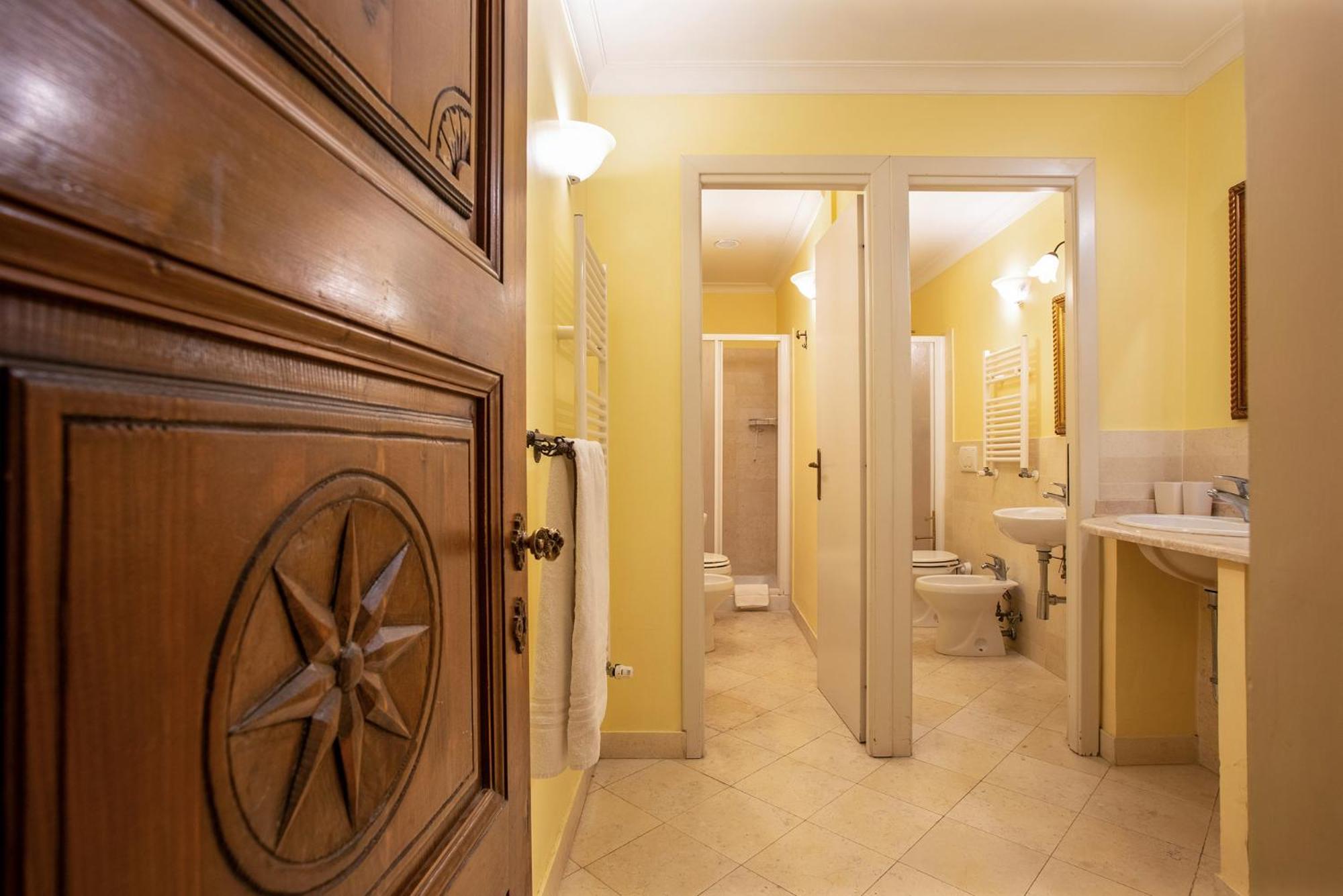 Residenza Sinibaldi - XVII Century Experience Apartment Rome Bagian luar foto